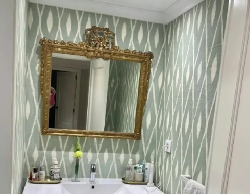 Papel Pierre frey instalado en la alameda Valencia